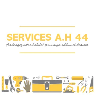 Logo de Services AH 44 | Aménagement intérieur - extérieur Le Loroux-Bottereau